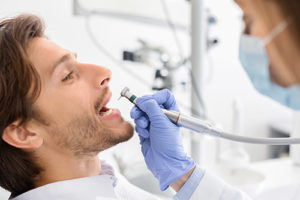 dentist performing services for periodontics in upper kirby tx